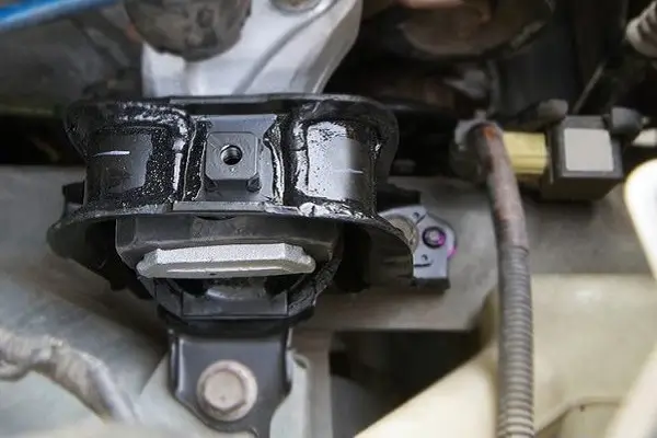 مشکلات خرابی دسته موتور پراید