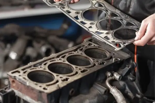 واشر سر سیلندر در موتور کوییک