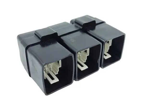 مهم ترین علائم خرابی رله کولر پراید